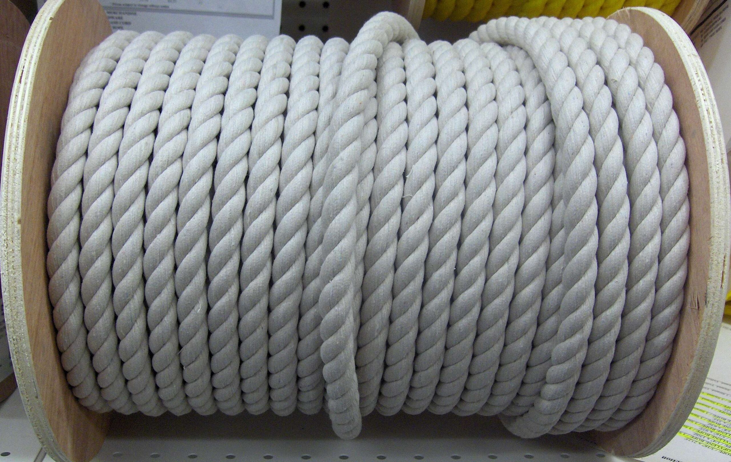 TWISTED COTTON ROPE 5/8-IN