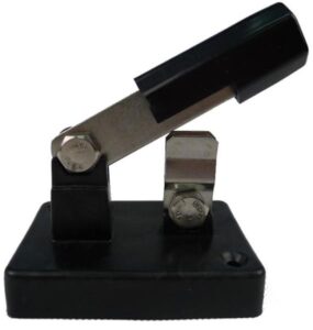ELECTRIC FENCE CUT-OFF SWITCH