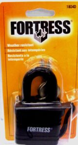 COVERED PADLOCK LAMINATED 1 9/16IN