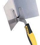 TROWEL INSIDE CORNER METAL