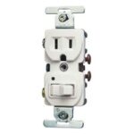 SWITCH /RECEPTACLE COMBO 15A WHITE