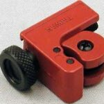 TUBE CUTTER 1/8 TO 5/8-IN