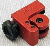 TUBE CUTTER 1/8 TO 5/8-IN