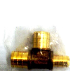 PEX BRASS TEE 3/4 X 1/2 X 3/4-IN