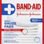 BAND-AID GAUZE PADS SMALL 5CM X 5CM