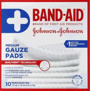 BAND-AID GAUZE PAD MEDIUM 7.6X7.6CM