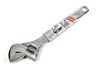 ADJUSTABLE WRENCH 18-IN