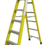 FIBERGLASS STEP LADDER GRADE 1A 6FT