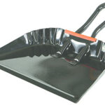 METAL DUSTPAN BLACK 12 IN