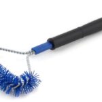 EXTRA WIDE NYLON GRILL BRUSH 17-IN