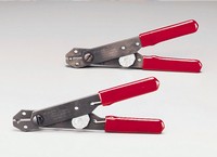 ADJUSTABLE WIRE STRIPPER 10-24 AWG