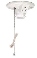 CEILING LAMPHOLDER WITH OUTLET